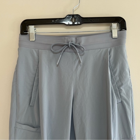 Athleta Venture Jogger ‘Go Far Travel’ Pants in Light Blue Star, size 2 - Picture 6 of 10